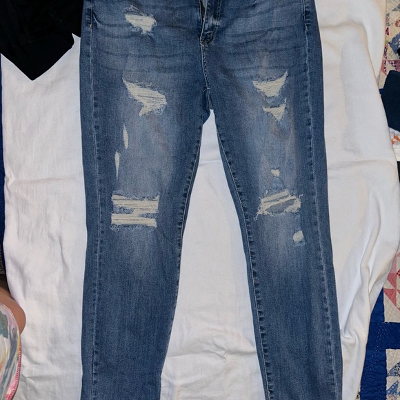 Judy blue boyfriend fit jeans size 31 - Picture 2 of 2